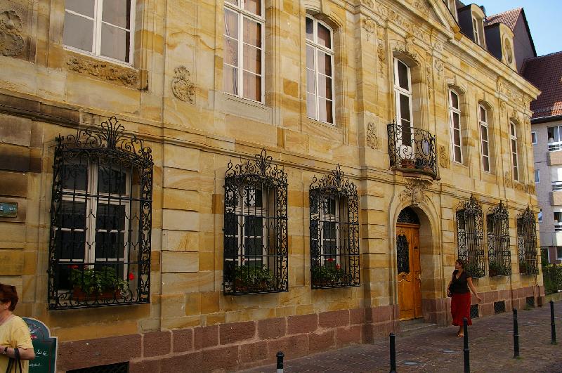 cph01.jpg - La maison du Loewenfels à Mulhouse, siège du CPH