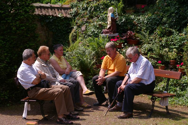 gueb006.jpg - Halte spirituelle à GUEBERSCHWIHR - Juin 2007